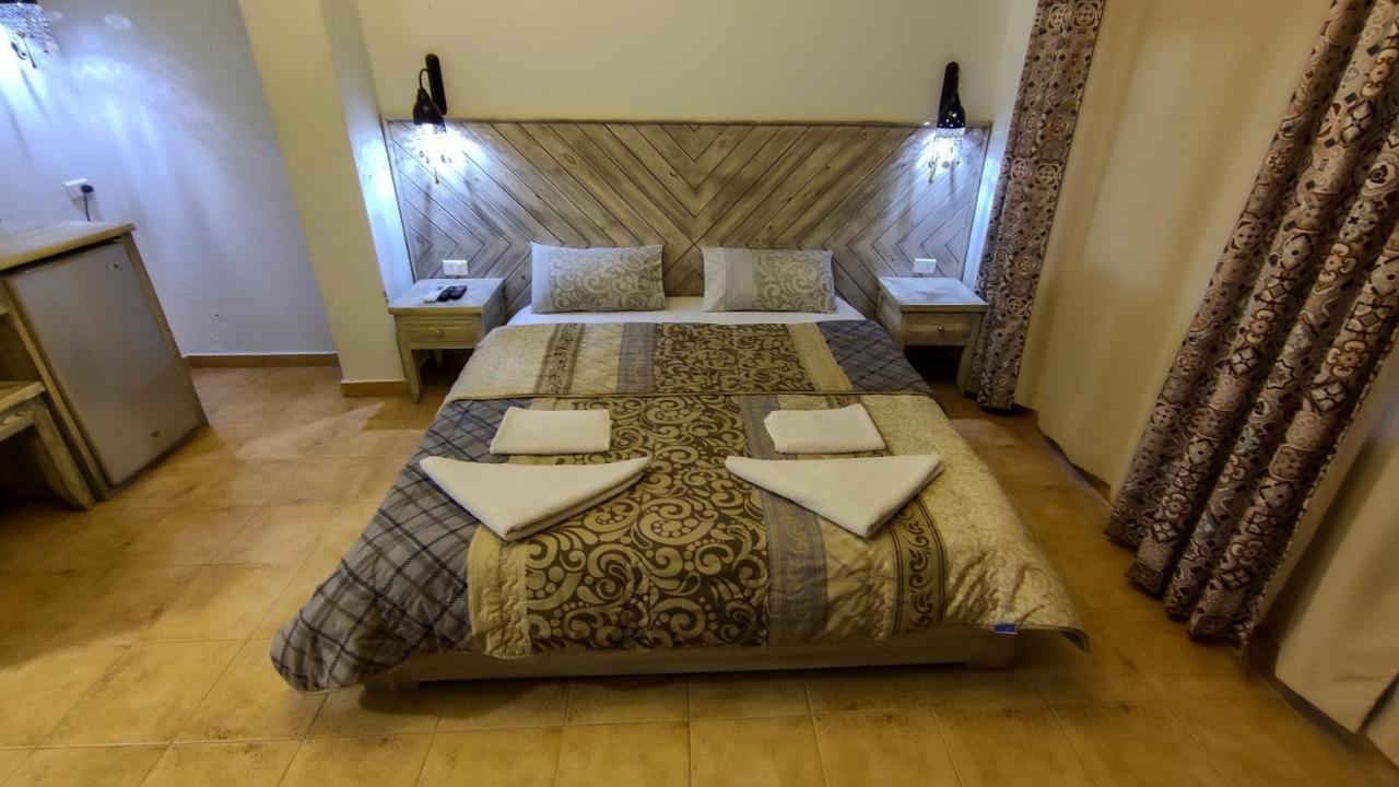 مركز غطس و فندق شمس دهب المظهر الخارجي الصورة